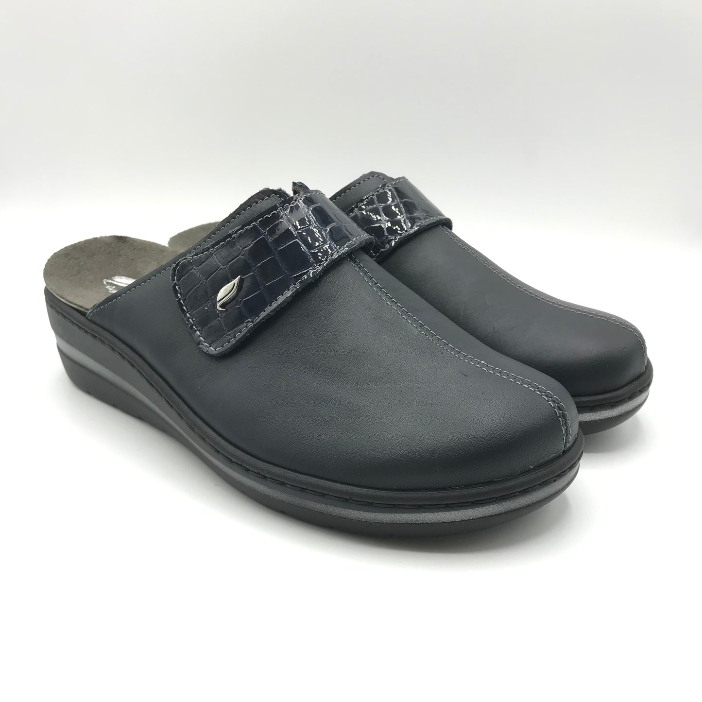 Florance | Ciabatte in vera pelle con plantare estraibile e chiusura a strappo | C32066