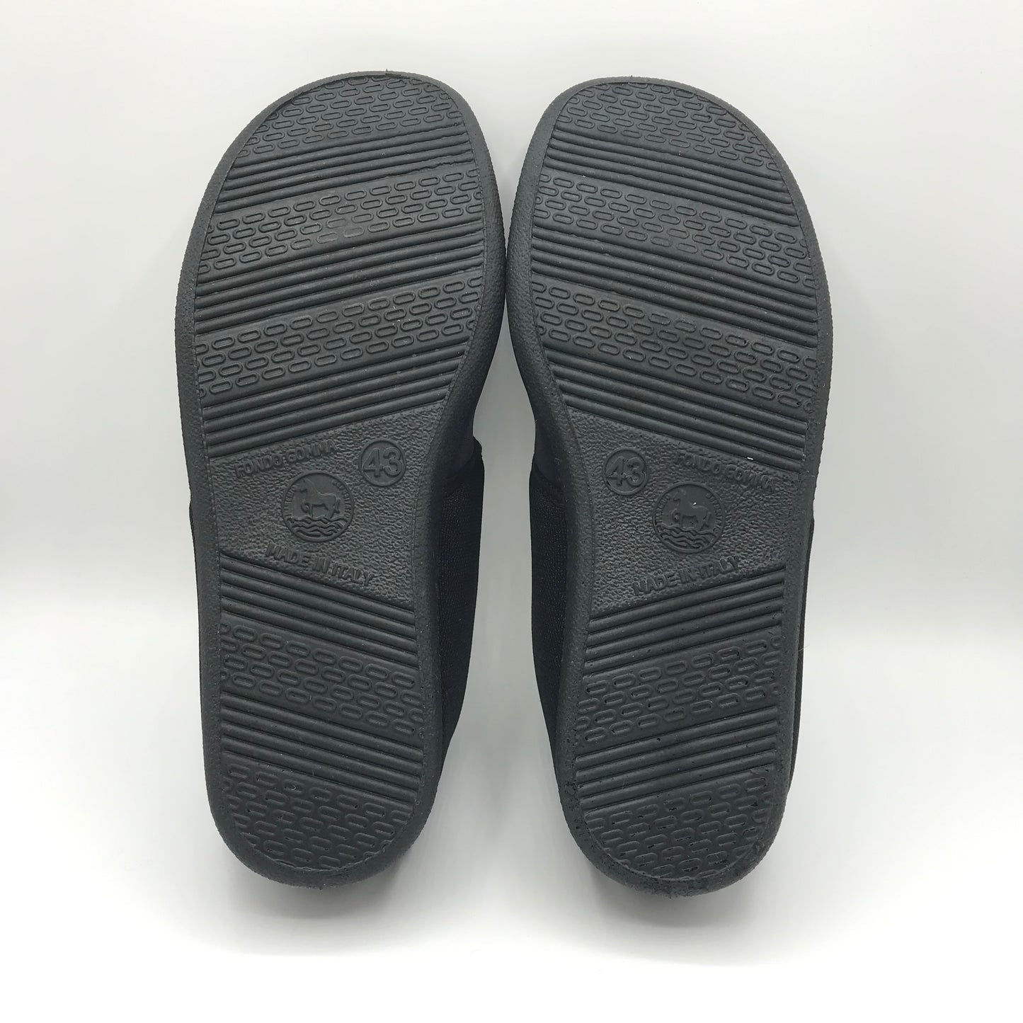 Emanuela | Pantofole in tessuto stretch con chiusura a strappo | 986