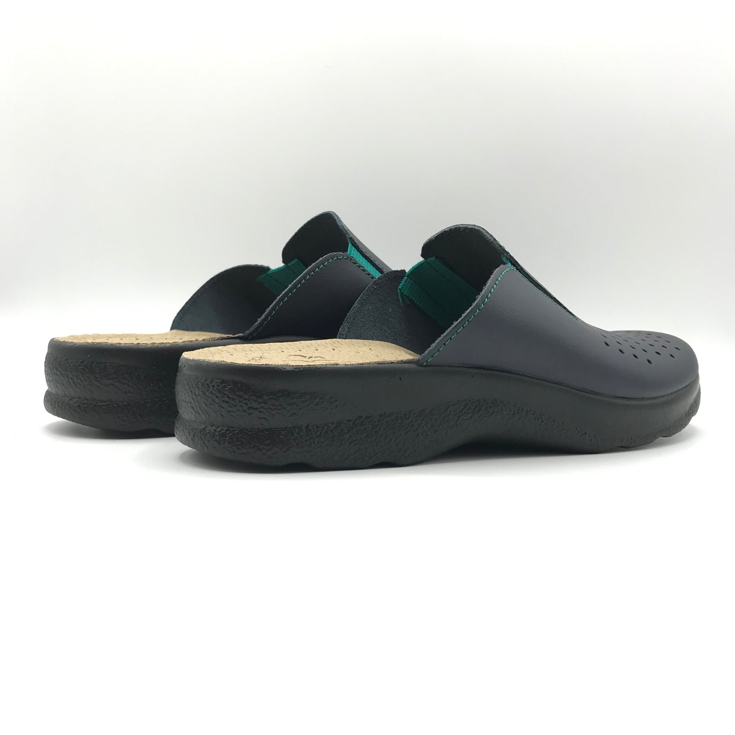 Fly Flot | Ciabatte sanitarie in vera pelle con elastici | 82316