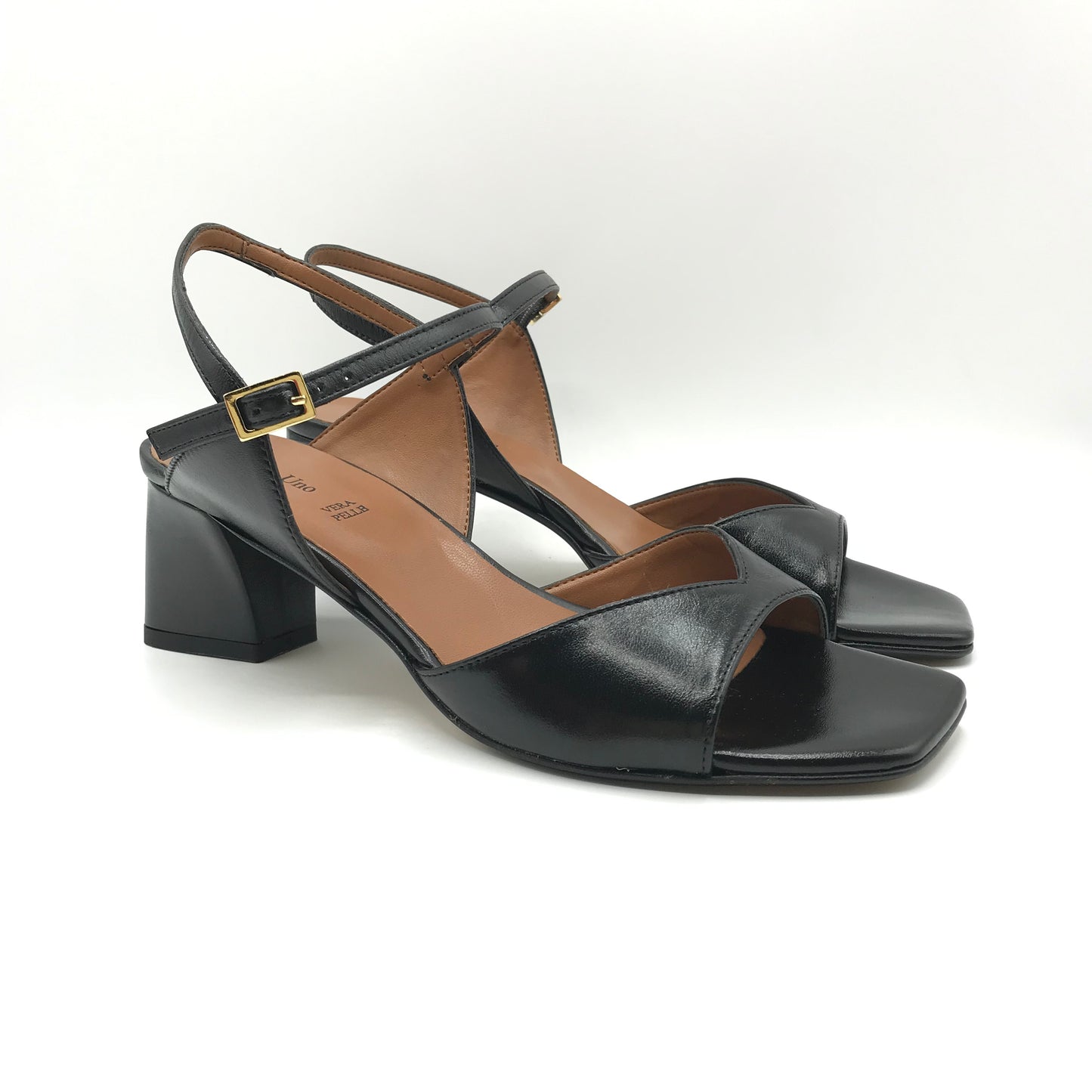 Linea Uno | Sandali eleganti in vera pelle con tacco | K173