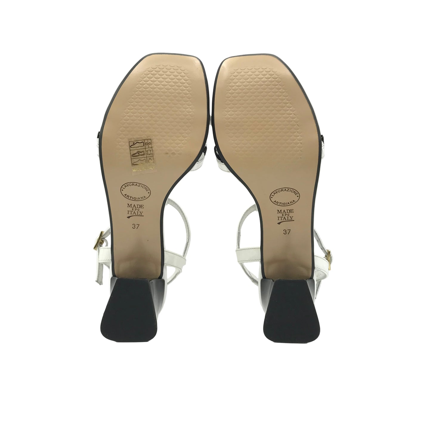 Linea Uno | Sandali in vera pelle con cinturino a T | K251