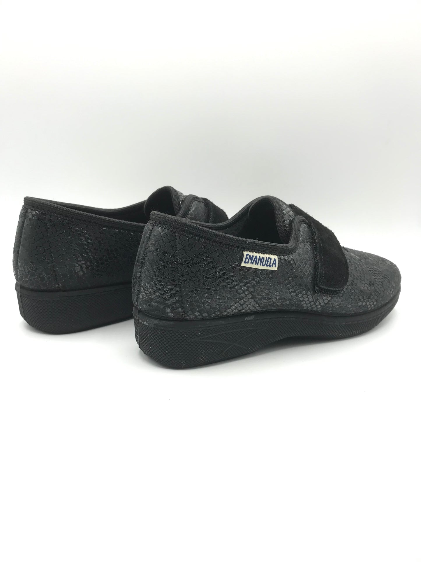 Pantofola velcro donna Emanuela 2252 nero