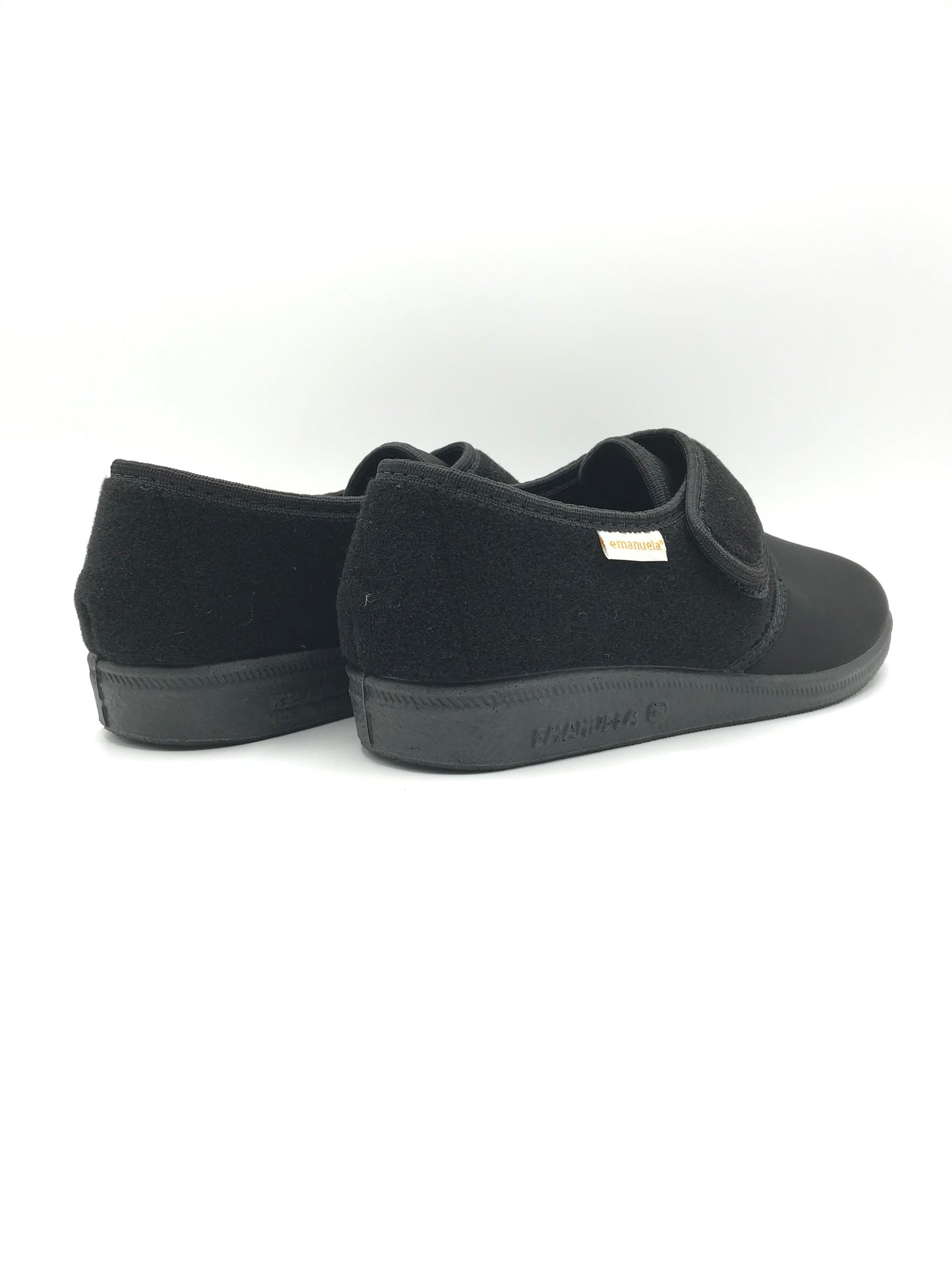 Pantofola velcro donna Emanuela 601 nero