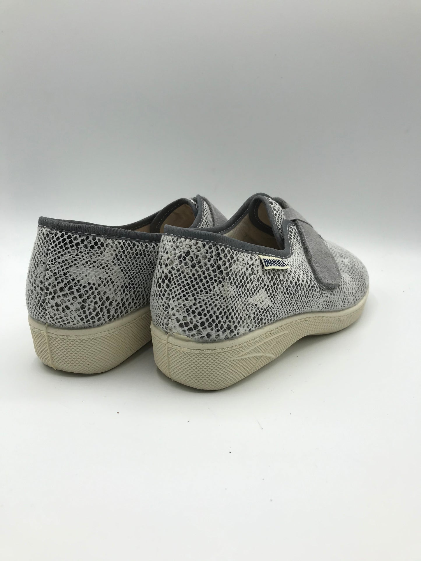 Pantofola velcro donna Emanuela 2222 grigio