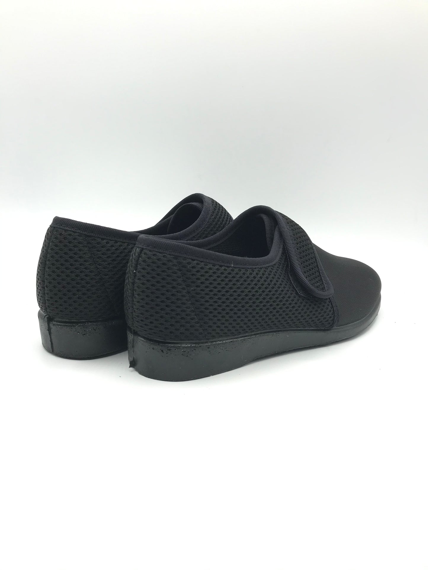 Pantofola velcro donna 2G 480 nero