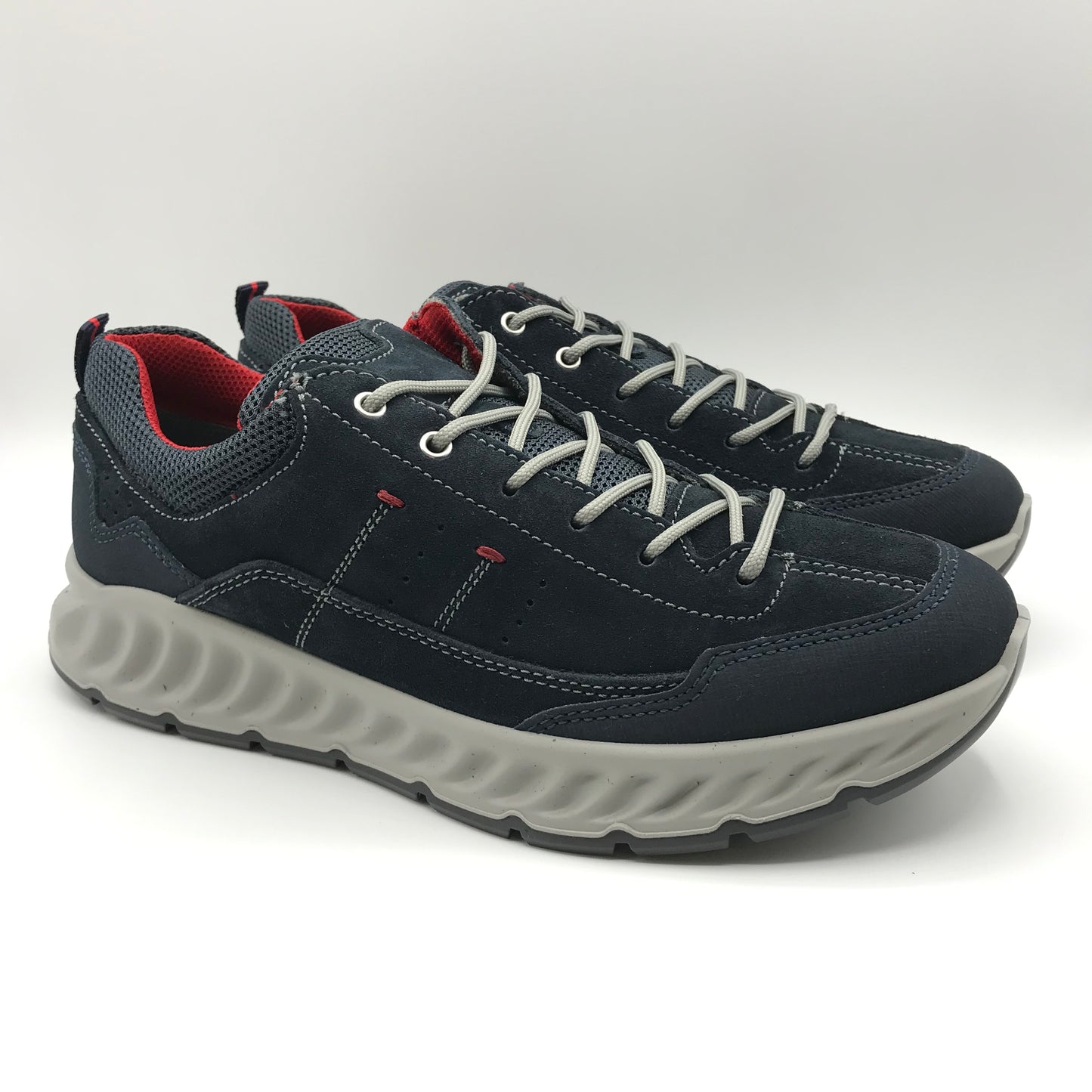 Imac | Sneakers in vera pelle scamosciata | 352490