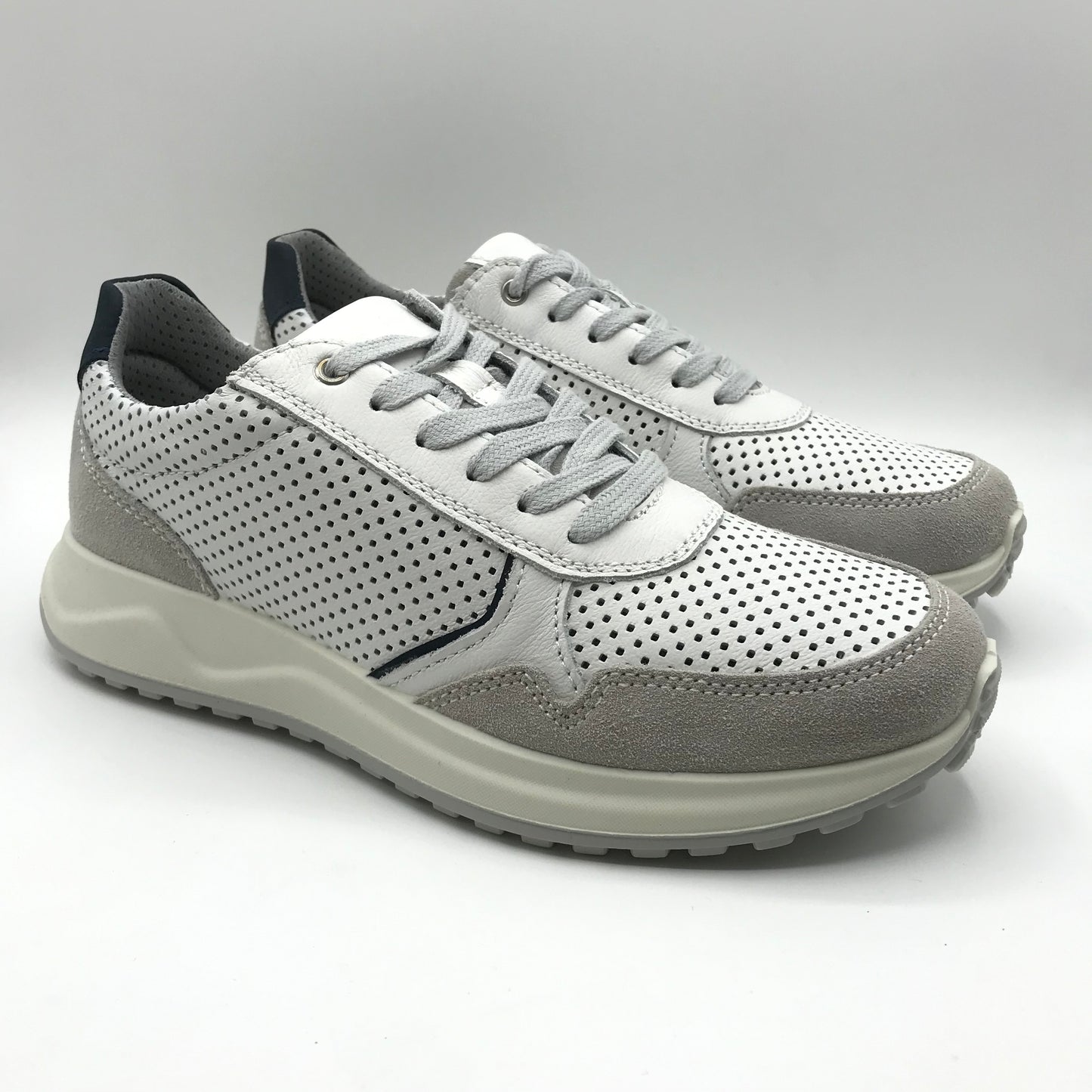 Imac | Sneakers bianche in vera pelle | 552440
