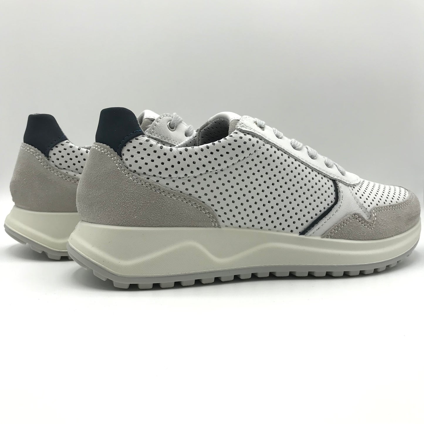 Imac | Sneakers bianche in vera pelle | 552440