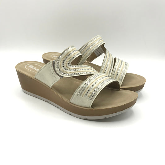 Inblu | Ciabatte con design a S e strass e zeppa alta | RN23