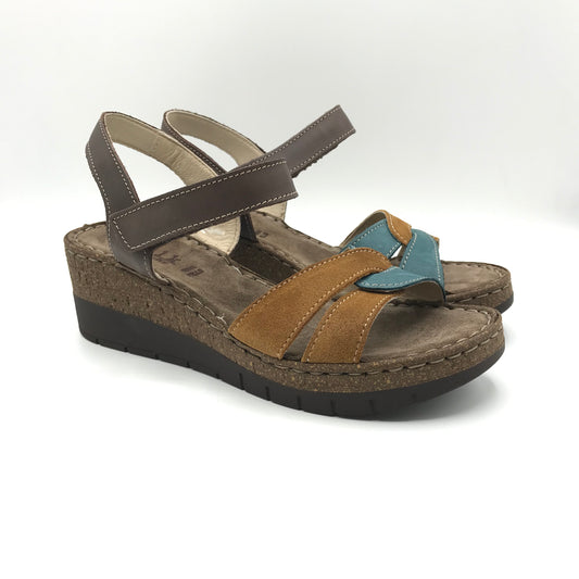 Walk in the city | Sandali in vera pelle con zeppa alta | 46040